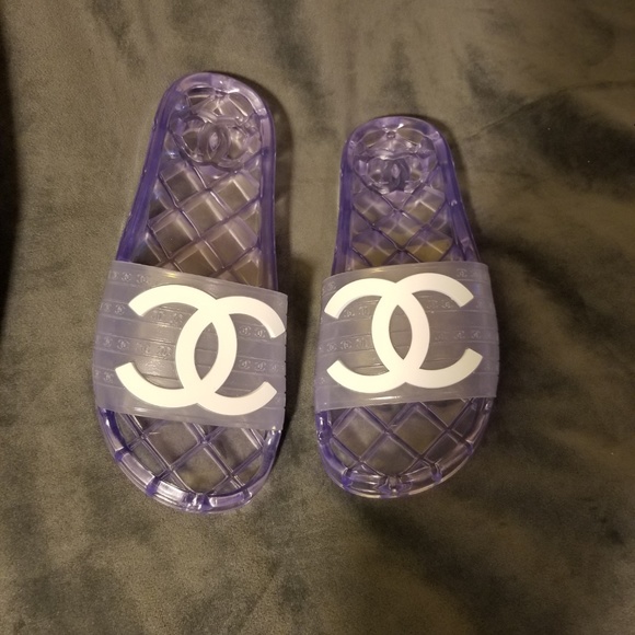 chanel jelly slides